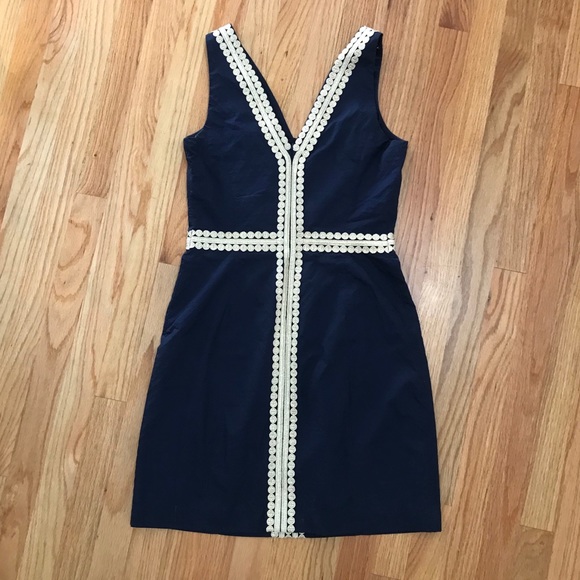 Lilly Pulitzer Bentley Dress Navy (size 4) - Picture 8 of 8